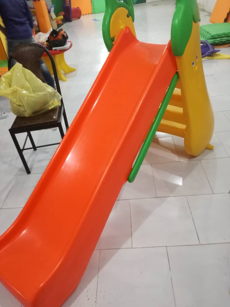 وسایل خانه بازی دست دوتمیز